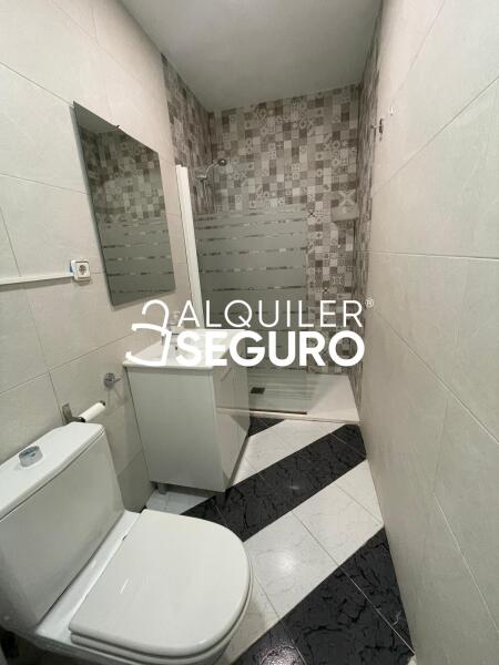 Inmueble en Calle de Velarde, MADRID