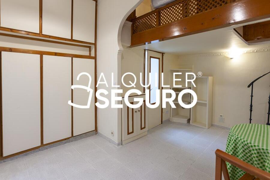 Inmueble en Calle de los Tres Peces , MADRID
