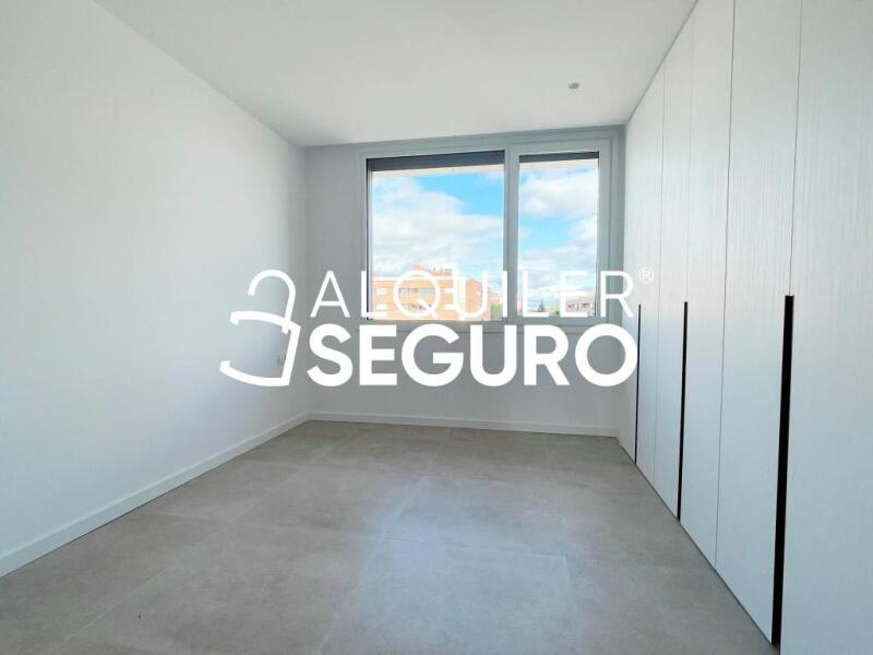Piso en Avenida Luis García Cereceda , POZUELO DE ALARCÓN MADRID