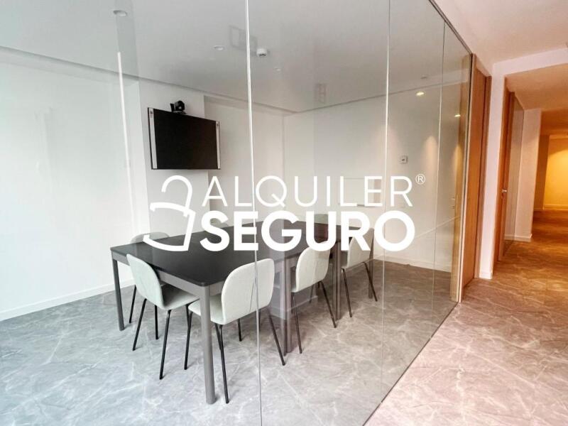 Piso en Avenida Luis García Cereceda , POZUELO DE ALARCÓN MADRID