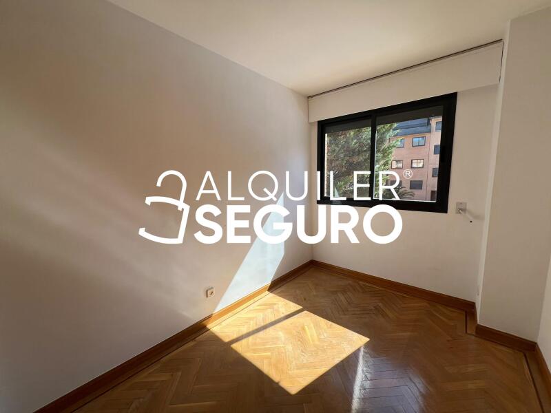 Inmueble en Calle Bahía de Almería, MADRID