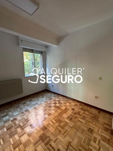 Inmueble en Calle Soria, MADRID