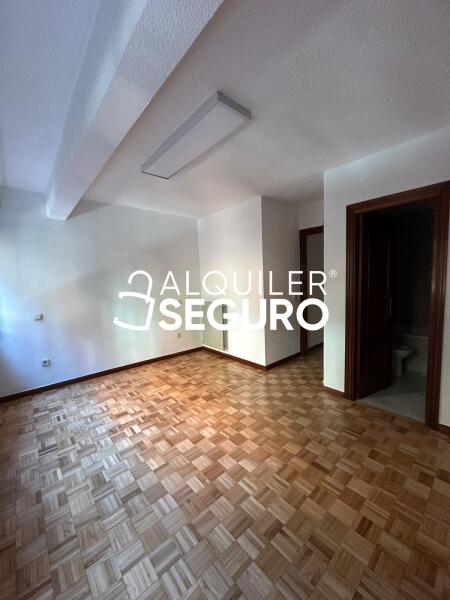 Inmueble en Calle Soria, MADRID