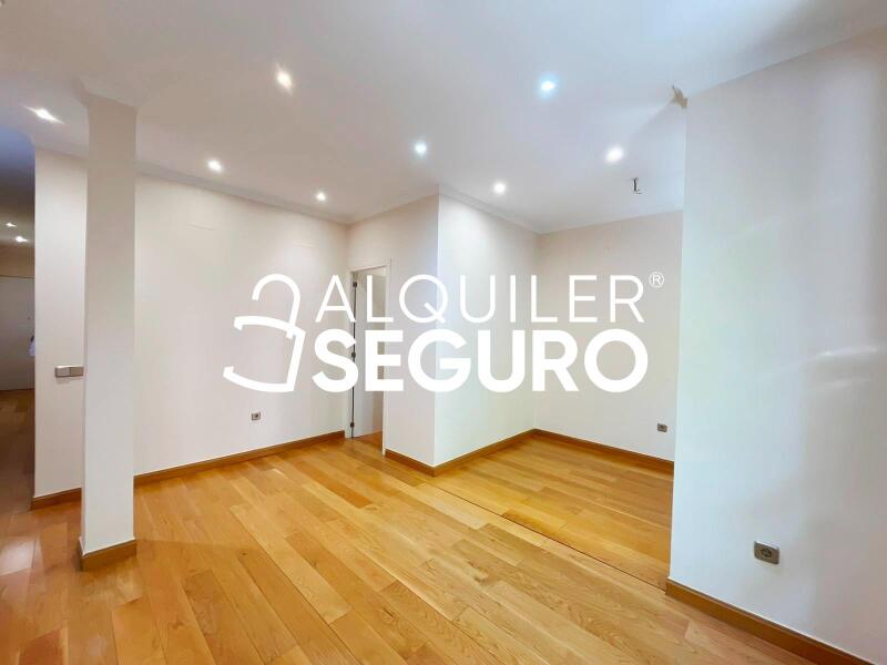 Inmueble en Calle de Río Rosas, MADRID