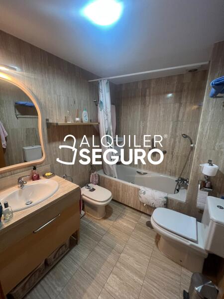 Inmueble en Calle Arzobispo Cos, MADRID