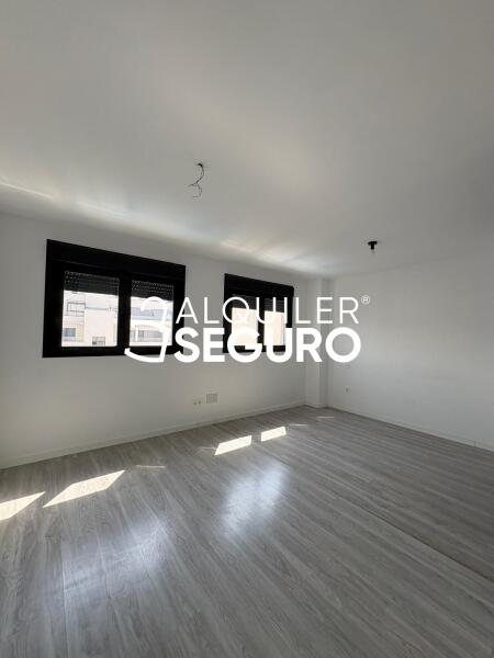Inmueble en Avenida Ocho de Marzo, MADRID