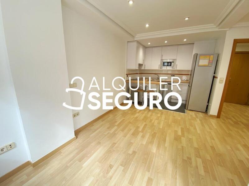 Inmueble en Calle Virgen de Lourdes, MADRID