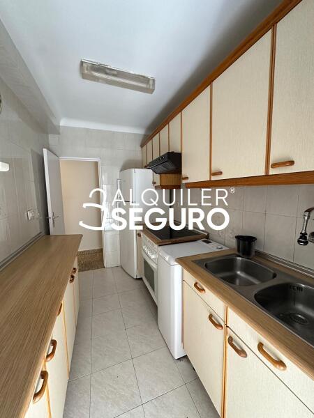 Inmueble en Calle Benidorm, MADRID