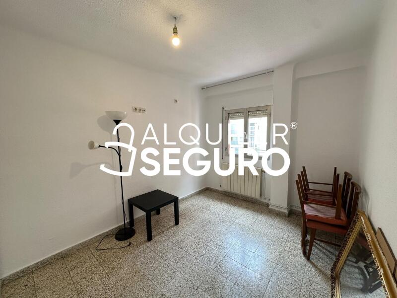 Inmueble en Calle Benidorm, MADRID