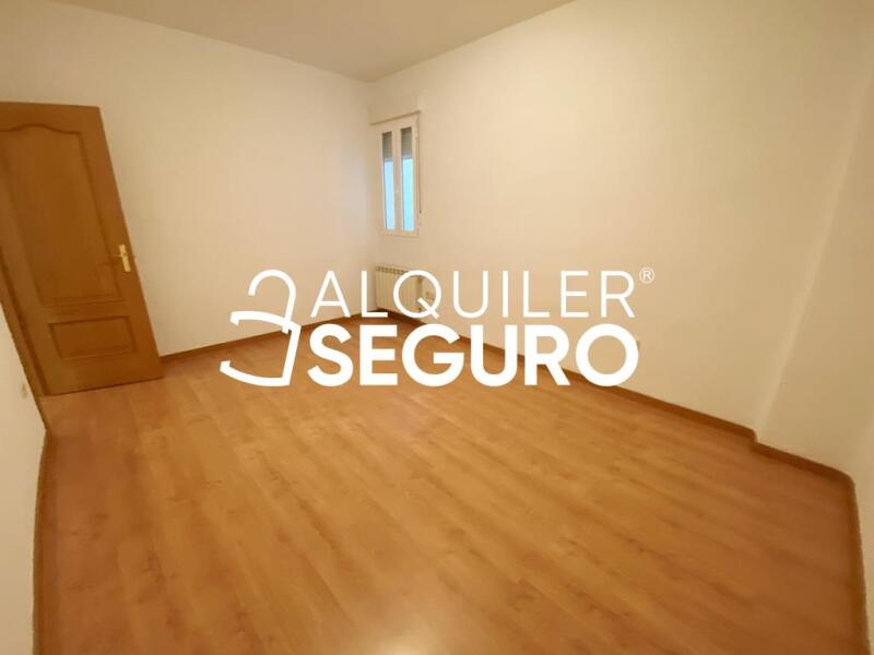 Inmueble en Calle del Doce de Octubre, MADRID