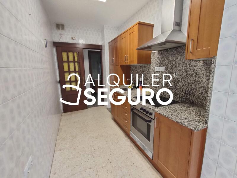 Inmueble en Calle Finestrat , VALENCIA