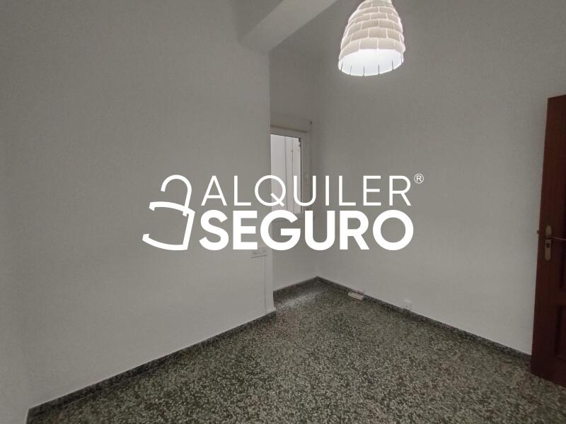 Inmueble en Calle Finestrat , VALENCIA