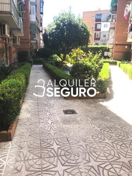 Piso en Avenida Fuenlabrada, LEGANÉS MADRID