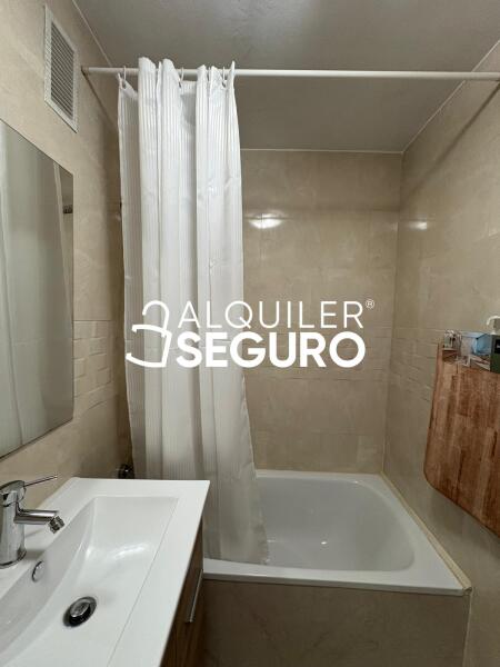 Inmueble en Calle De los Andaluces , MADRID