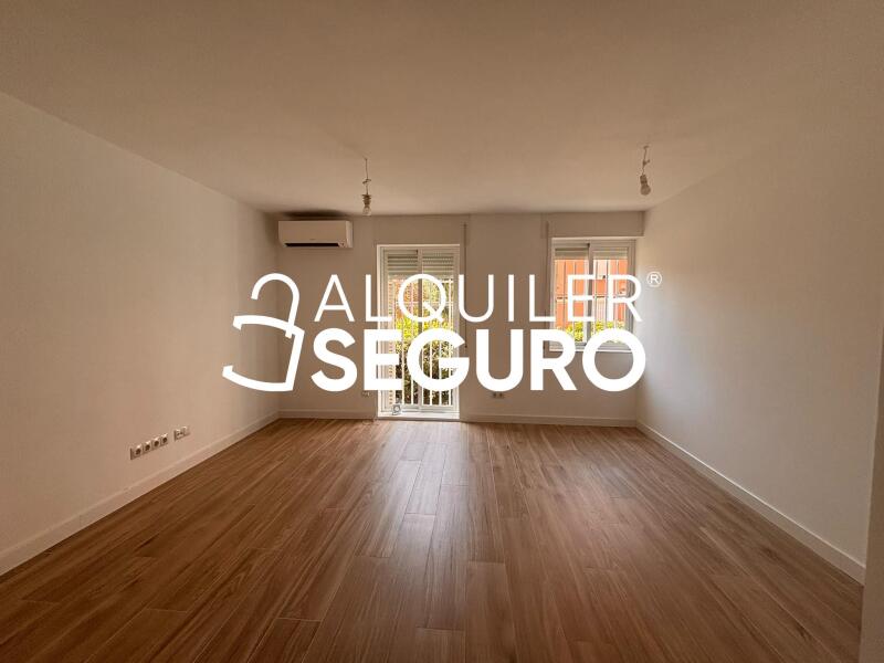 Inmueble en Calle de la Colonia Erillas, MADRID