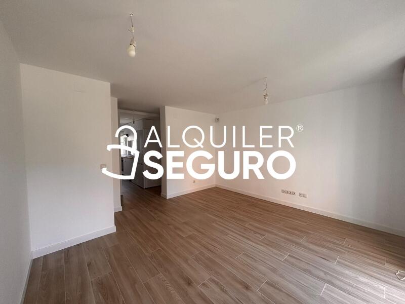 Inmueble en Calle de la Colonia Erillas, MADRID