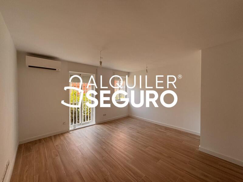 Inmueble en Calle de la Colonia Erillas, MADRID