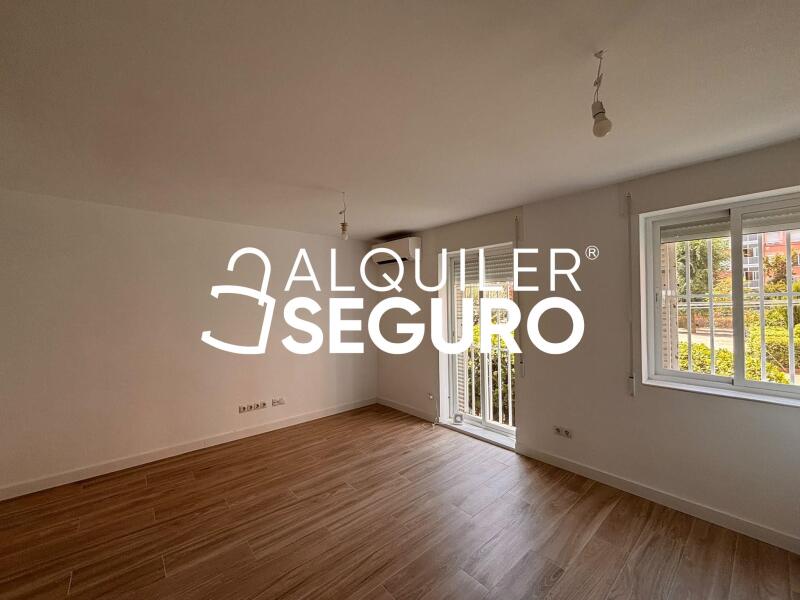 Inmueble en Calle de la Colonia Erillas, MADRID