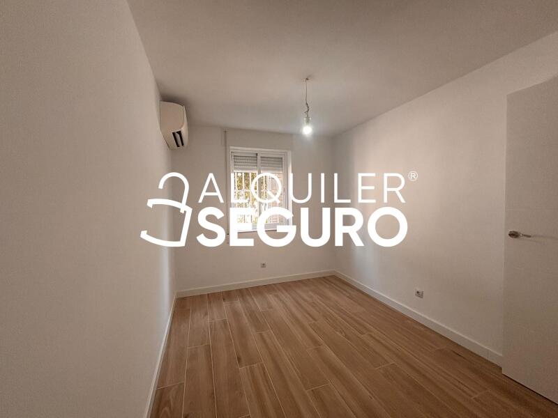 Inmueble en Calle de la Colonia Erillas, MADRID