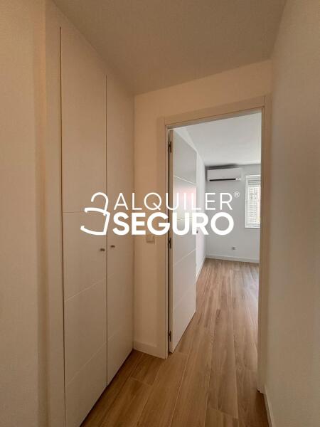 Inmueble en Calle de la Colonia Erillas, MADRID