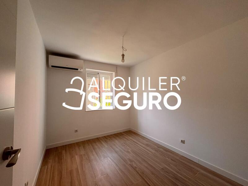Inmueble en Calle de la Colonia Erillas, MADRID