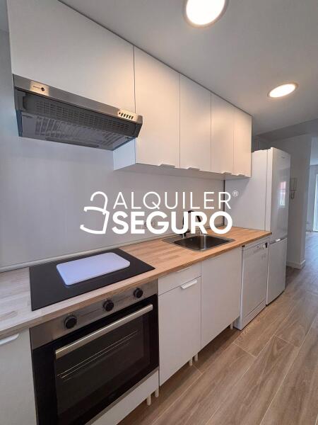Inmueble en Calle de la Colonia Erillas, MADRID