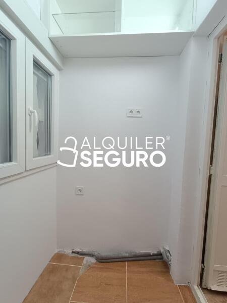 Inmueble en Calle de Santa Mónica, MADRID