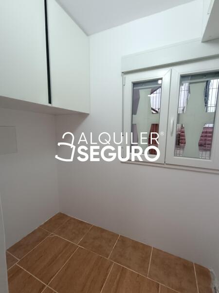 Inmueble en Calle de Santa Mónica, MADRID