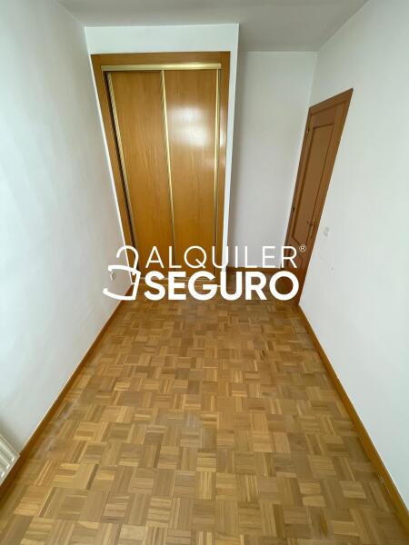 Piso en Calle De la Acequia, ARROYOMOLINOS MADRID