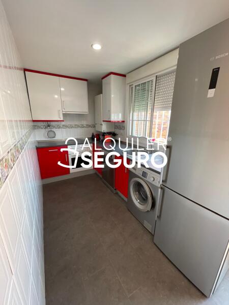 Piso en Calle De la Acequia, ARROYOMOLINOS MADRID