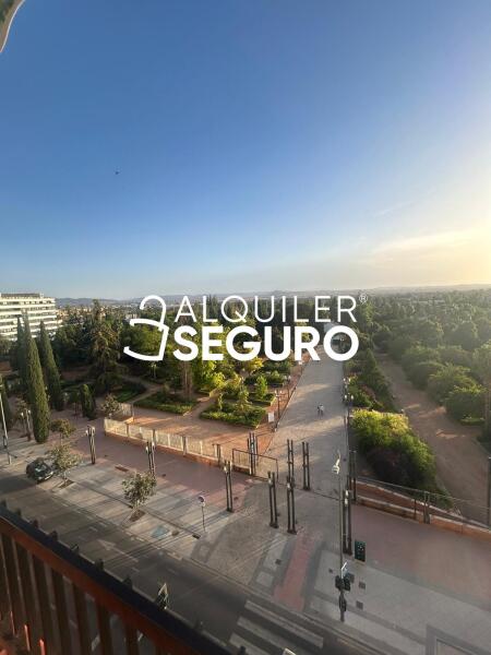 Inmueble en Calle Arabial , GRANADA