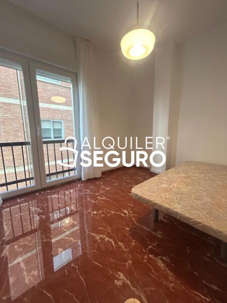 Inmueble en Calle Arabial , GRANADA