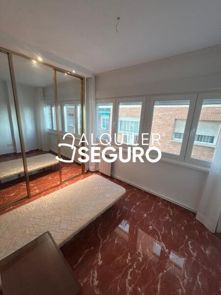 Inmueble en Calle Arabial , GRANADA