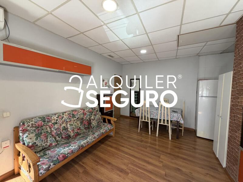 Inmueble en Calle Escaño, MADRID