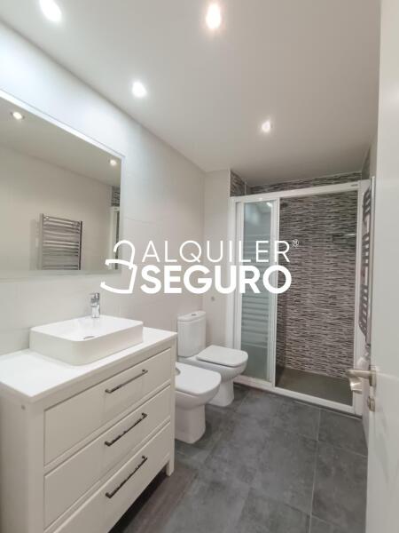 Inmueble en Calle Valdemorillo, MADRID