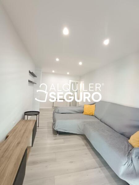 Inmueble en Calle Valdemorillo, MADRID