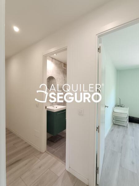 Inmueble en Calle Valdemorillo, MADRID