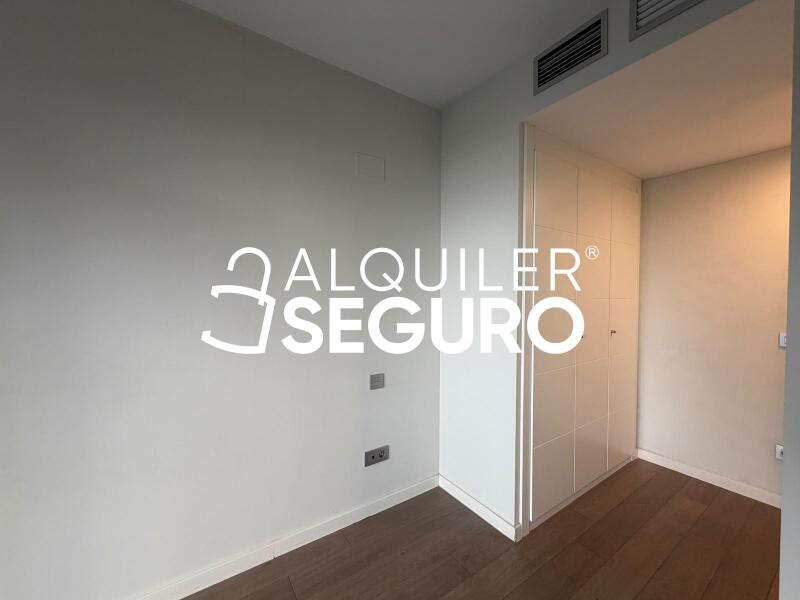 Inmueble en Calle Mira el Sol, MADRID