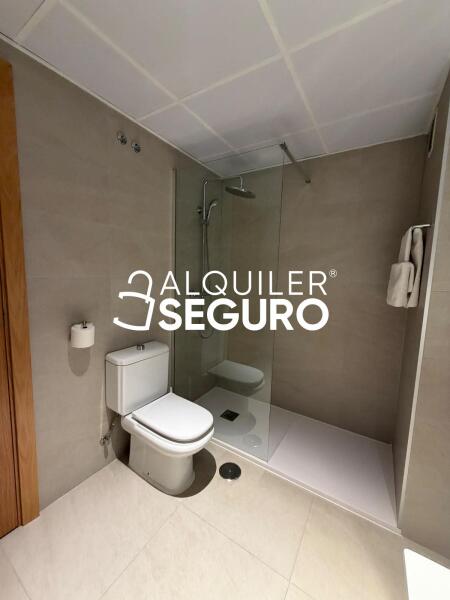 Inmueble en Calle andres de urdaneta, MADRID