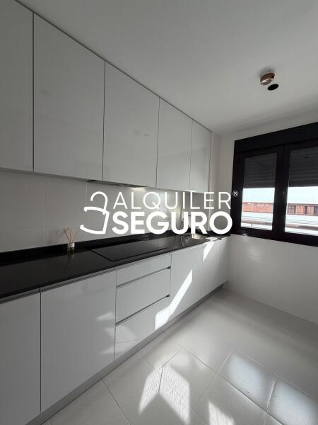 Inmueble en Calle andres de urdaneta, MADRID