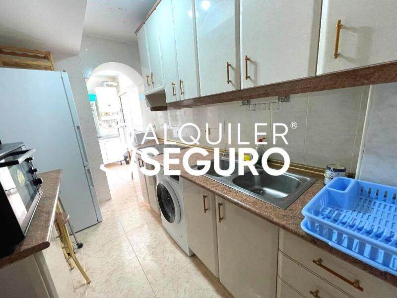 Inmueble en Calle Santurce, MADRID