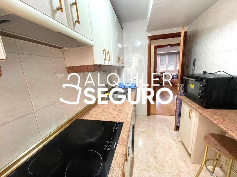 Inmueble en Calle Santurce, MADRID
