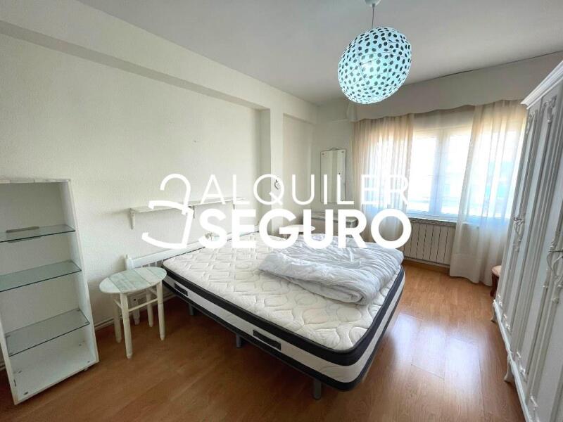 Inmueble en Calle Santurce, MADRID
