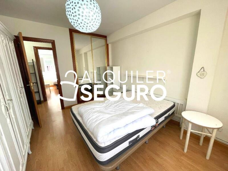 Inmueble en Calle Santurce, MADRID
