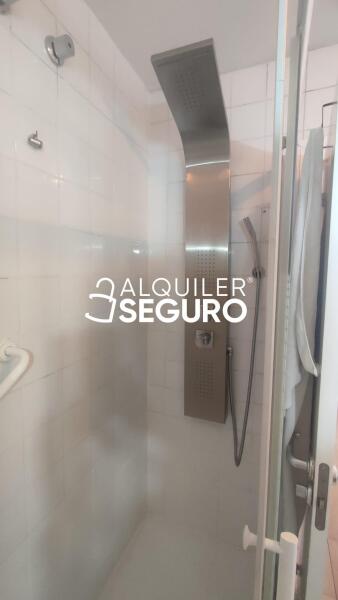Inmueble en Calle Trefacio, MADRID