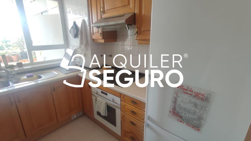 Inmueble en Calle Trefacio, MADRID