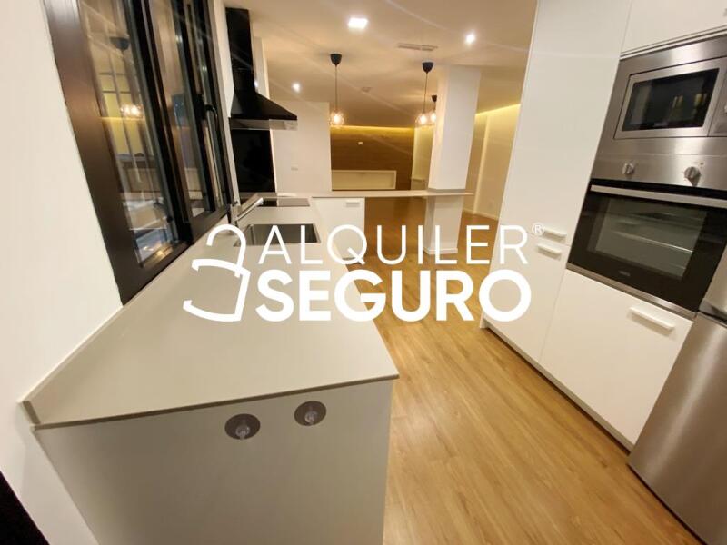 Inmueble en Calle Corazón de María, MADRID