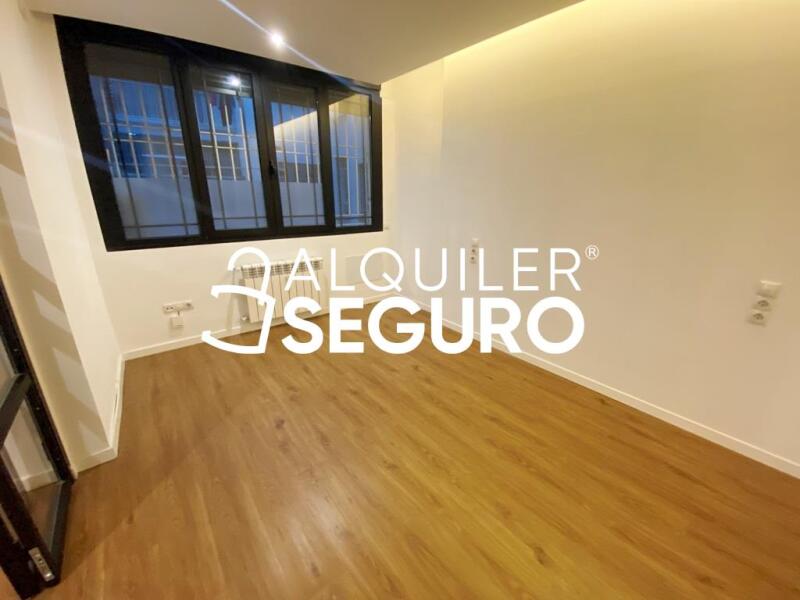 Inmueble en Calle Corazón de María, MADRID