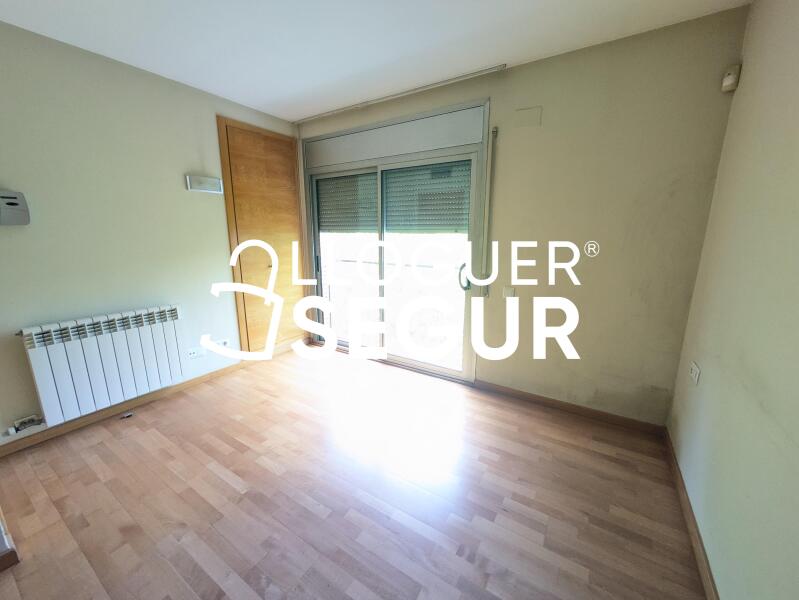 Inmueble en Calle de Pere Ferrer, BARCELONA
