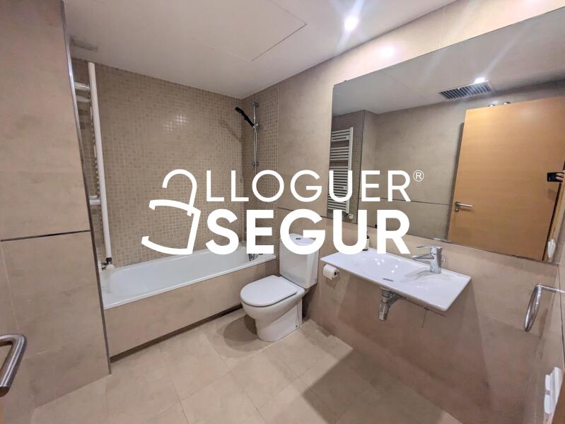 Inmueble en Calle de Pere Ferrer, BARCELONA